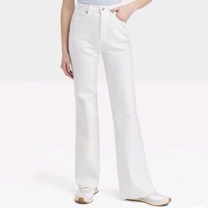 Universal Thread High-Rise Flare White Jeans- NWT